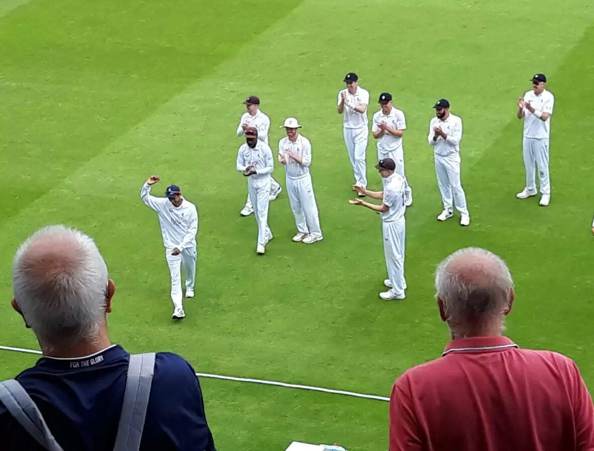 County Championship 2022 - Navdeep Saini - Kent